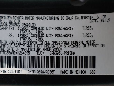 Used 2019 Toyota Tacoma TRD Sport AWD/4WD image 52