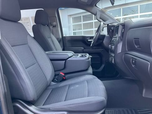 Used 2023 Chevrolet Silverado 1500 Custom AWD/4WD image 9