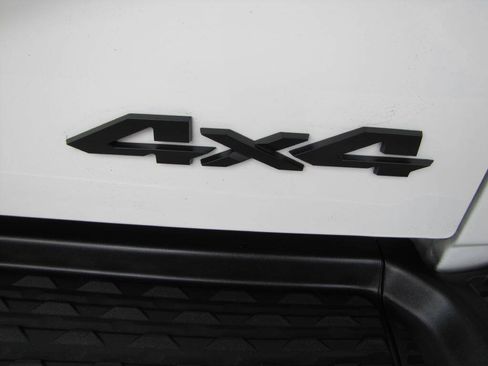 Used 2025 RAM 2500 Big Horn AWD/4WD image 17