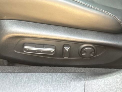 Used 2023 Honda Accord Touring image 14