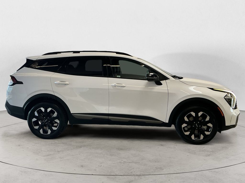 Used 2023 Kia Sportage X-Line AWD/4WD image 7