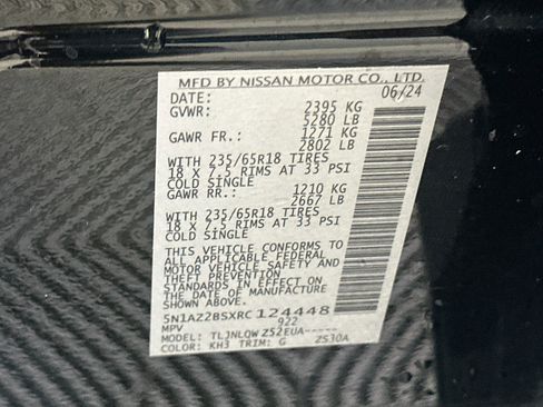Used 2024 Nissan Murano SV AWD/4WD image 12