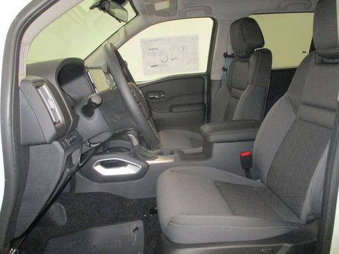 New 2025 Nissan Frontier SV image 14