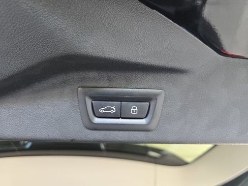 Certified 2025 BMW X7 xDrive40i image 28