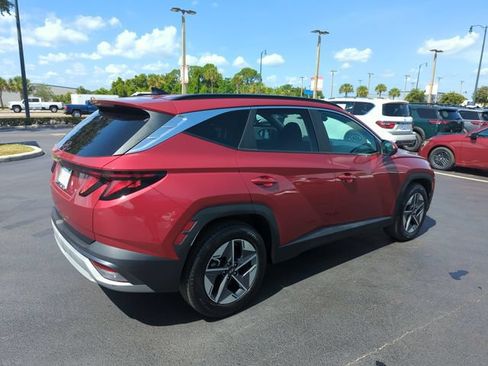 Used 2025 Hyundai Tucson SEL FWD image 6