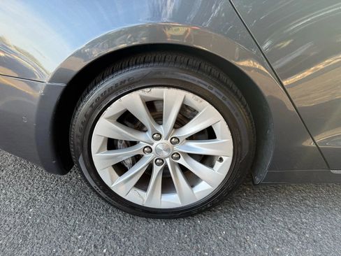 Used 2016 Tesla Model S 75 image 38