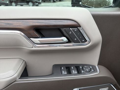 Used 2023 GMC Sierra 1500 SLT w/ SLT Premium Package image 13