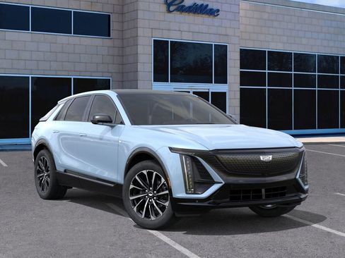 New 2025 Cadillac Lyriq Sport image 7