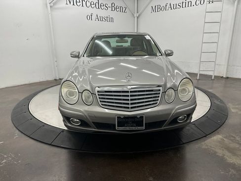 Used 2009 Mercedes-Benz E 350 Sedan image 2
