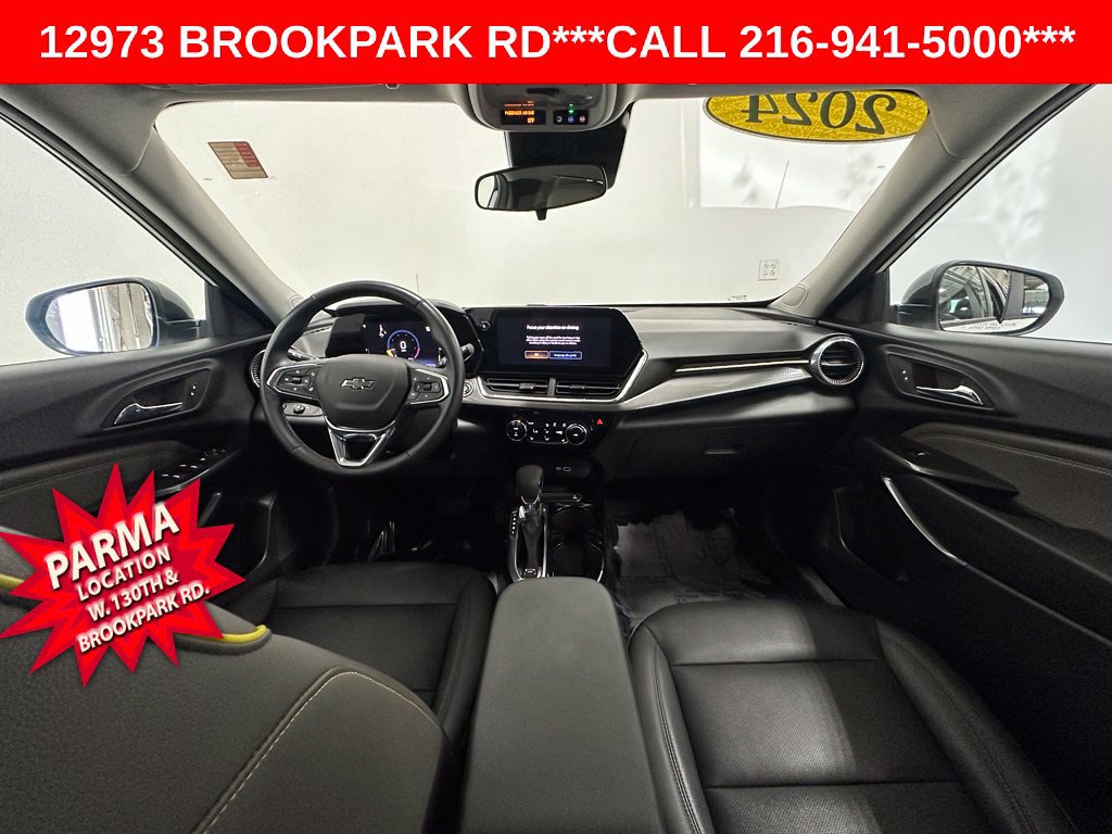 Certified 2024 Chevrolet Trax ACTIV w/ Sunroof Package FWD image 22
