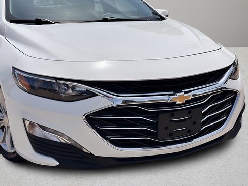 Used 2024 Chevrolet Malibu LT FWD image 23