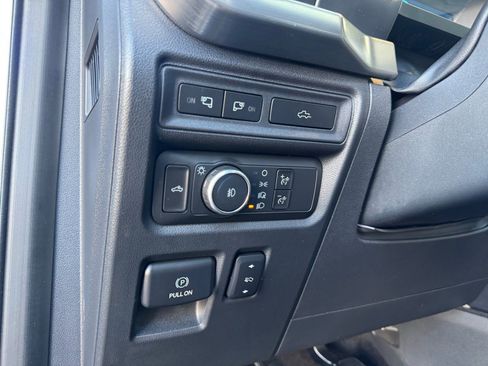 Used 2021 Ford F150 Lariat w/ Equipment Group 502A High image 23