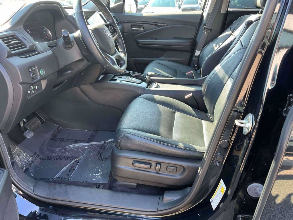 Used 2019 Honda Pilot Elite image 18