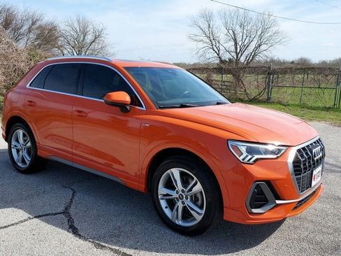 Used 2022 Audi Q3 2.0T Premium Plus w/ Premium Plus Package image 1