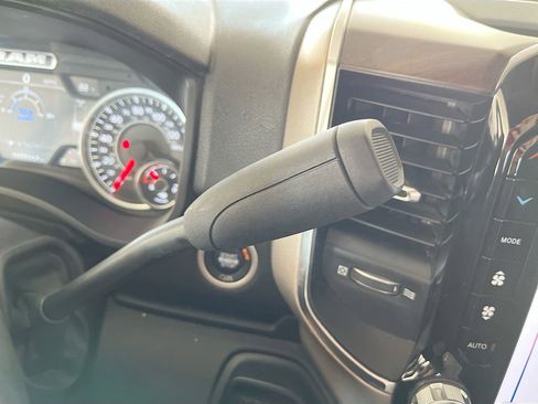 Used 2023 RAM 3500 Laramie AWD/4WD image 17