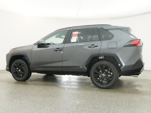 New 2025 Toyota RAV4 SE image 20