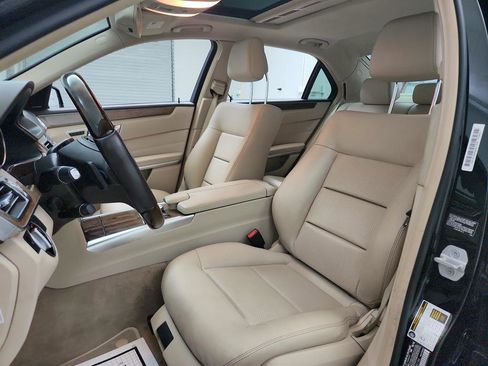 Used 2014 Mercedes-Benz E 350 Sedan image 14