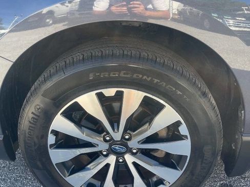 Used 2017 Subaru Outback 2.5i Limited image 50