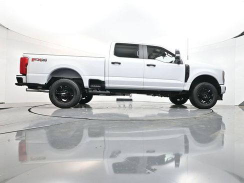 New 2026 Ford F250 4x4 Crew Cab Super Duty image 33