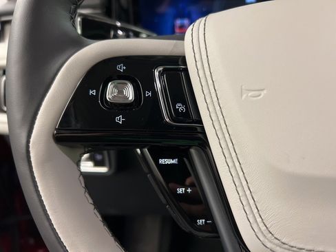 New 2025 Lincoln Aviator Reserve image 18