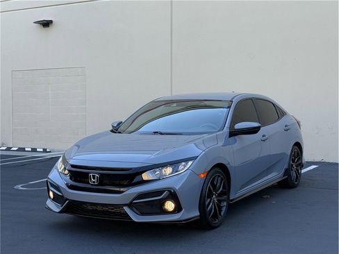 Used 2021 Honda Civic Sport image 1
