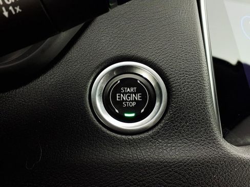 Used 2023 Cadillac XT4 Sport FWD image 14