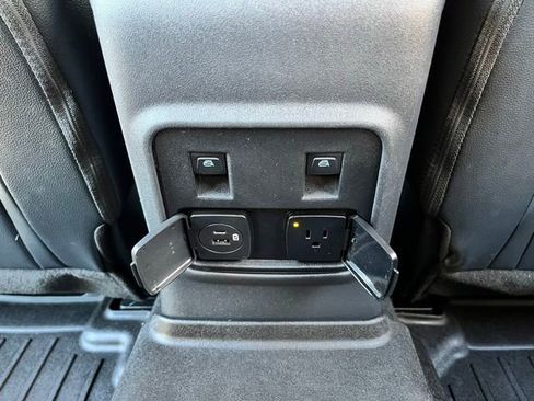 Used 2022 Ford Bronco Wildtrak image 23