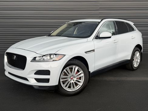 Used 2019 Jaguar F-PACE Prestige AWD/4WD image 1