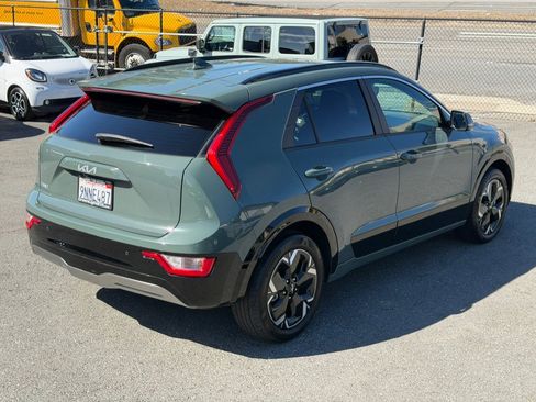Used 2024 Kia Niro Wind FWD image 5