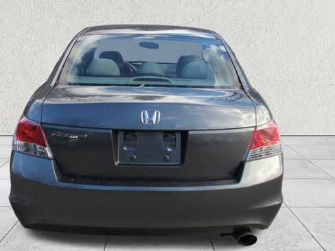 Used 2010 Honda Accord LX-P image 7