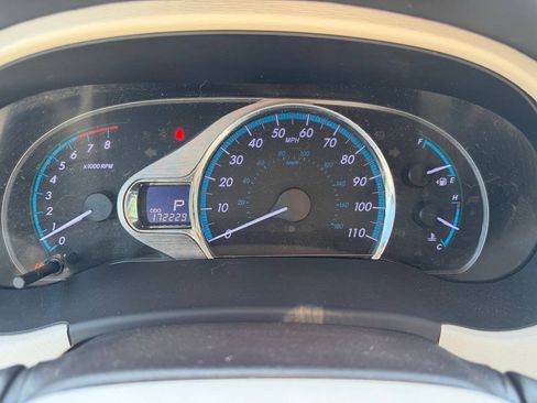 Used 2014 Toyota Sienna XLE AWD/4WD image 21