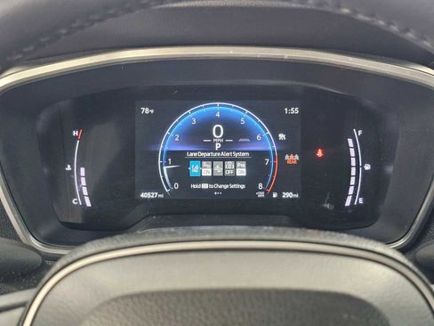 Used 2024 Toyota Corolla Cross XLE w/ Convenience Package image 26