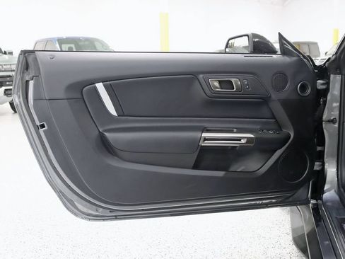 Used 2021 Ford Mustang Shelby GT500 RWD image 29