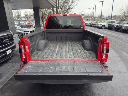 Certified 2025 Ford F350 Lariat w/ Black Appearance Package image 7