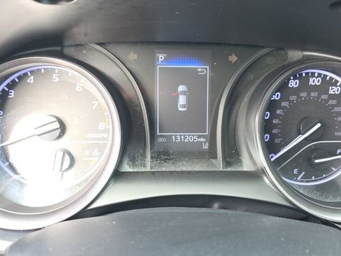 Used 2021 Toyota Camry SE FWD image 22