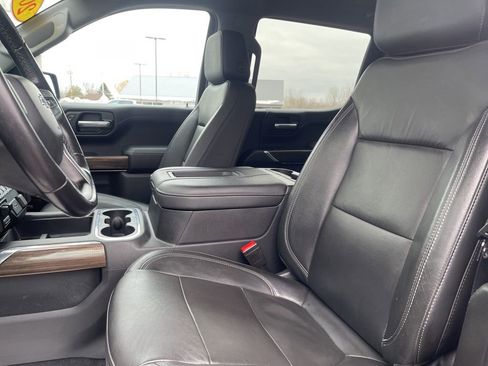 Used 2020 Chevrolet Silverado 1500 LT Trail Boss image 11