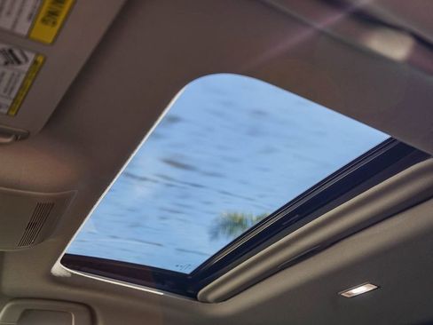 Used 2025 MAZDA CX-30 AWD 2.5 S w/ Preferred Package image 24