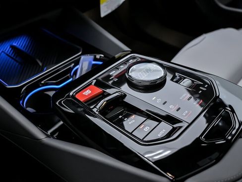 Used 2026 BMW M5 Touring w/ Executive Package AWD/4WD image 37