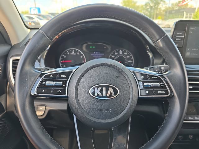 Used 2021 Kia Seltos EX AWD/4WD image 18
