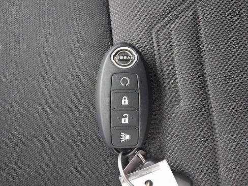 Used 2026 Nissan Frontier PRO-4X w/ Pro-4x Convenience Package AWD/4WD image 32