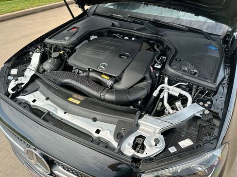 Used 2021 Mercedes-Benz E 350 4MATIC Sedan image 24