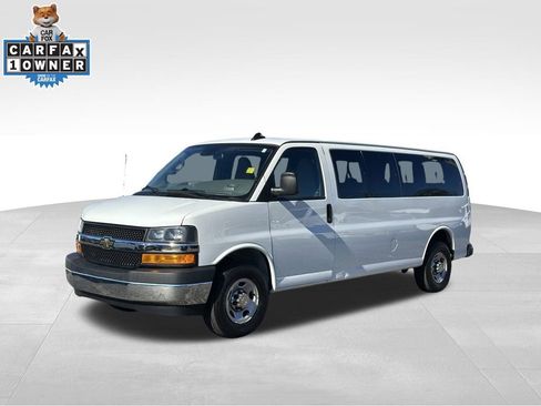 Used 2024 Chevrolet Express 3500 LT w/ LT Preferred Equipment Group image 7