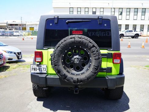 Used 2013 Jeep Wrangler Sport AWD/4WD image 21