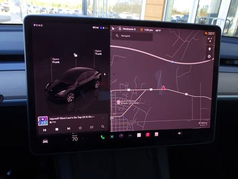 Used 2023 Tesla Model Y Long Range image 30