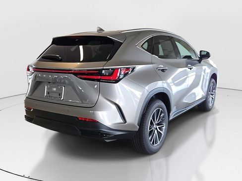 Used 2025 Lexus NX 250 FWD w/ Accessory Package (Z1) image 6