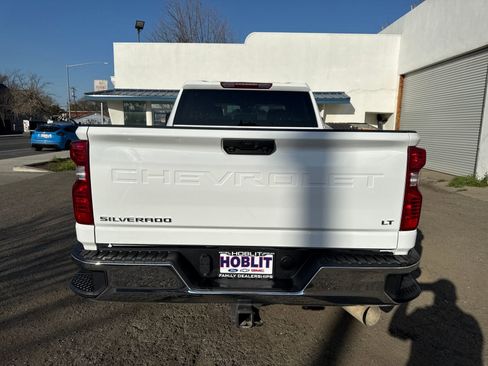 Used 2024 Chevrolet Silverado 2500 LT image 4
