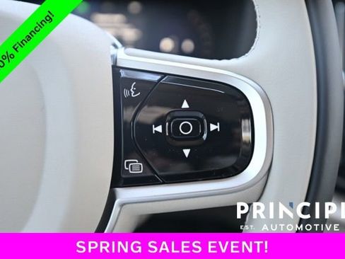 New 2026 Volvo XC60 B5 Ultra w/ Climate Package image 23