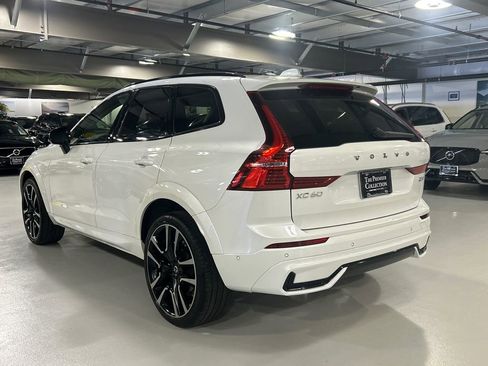 Used 2023 Volvo XC60 B5 Ultimate w/ Climate Package AWD/4WD image 4