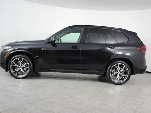New 2026 BMW X5 xDrive40i w/ M Sport Package image 2