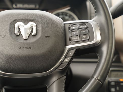 Used 2021 RAM 2500 Laramie AWD/4WD image 20
